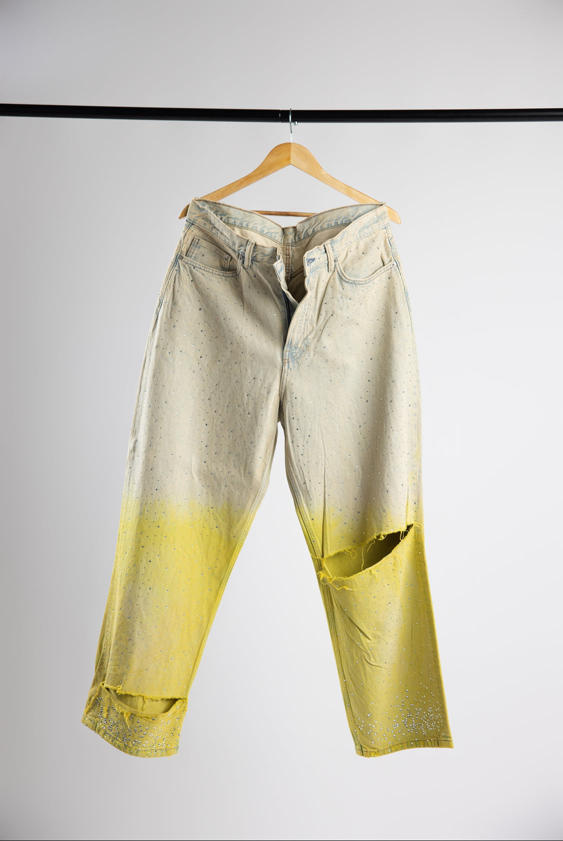 Two-tone yellow denim shirt and pants set with a rinesthone design