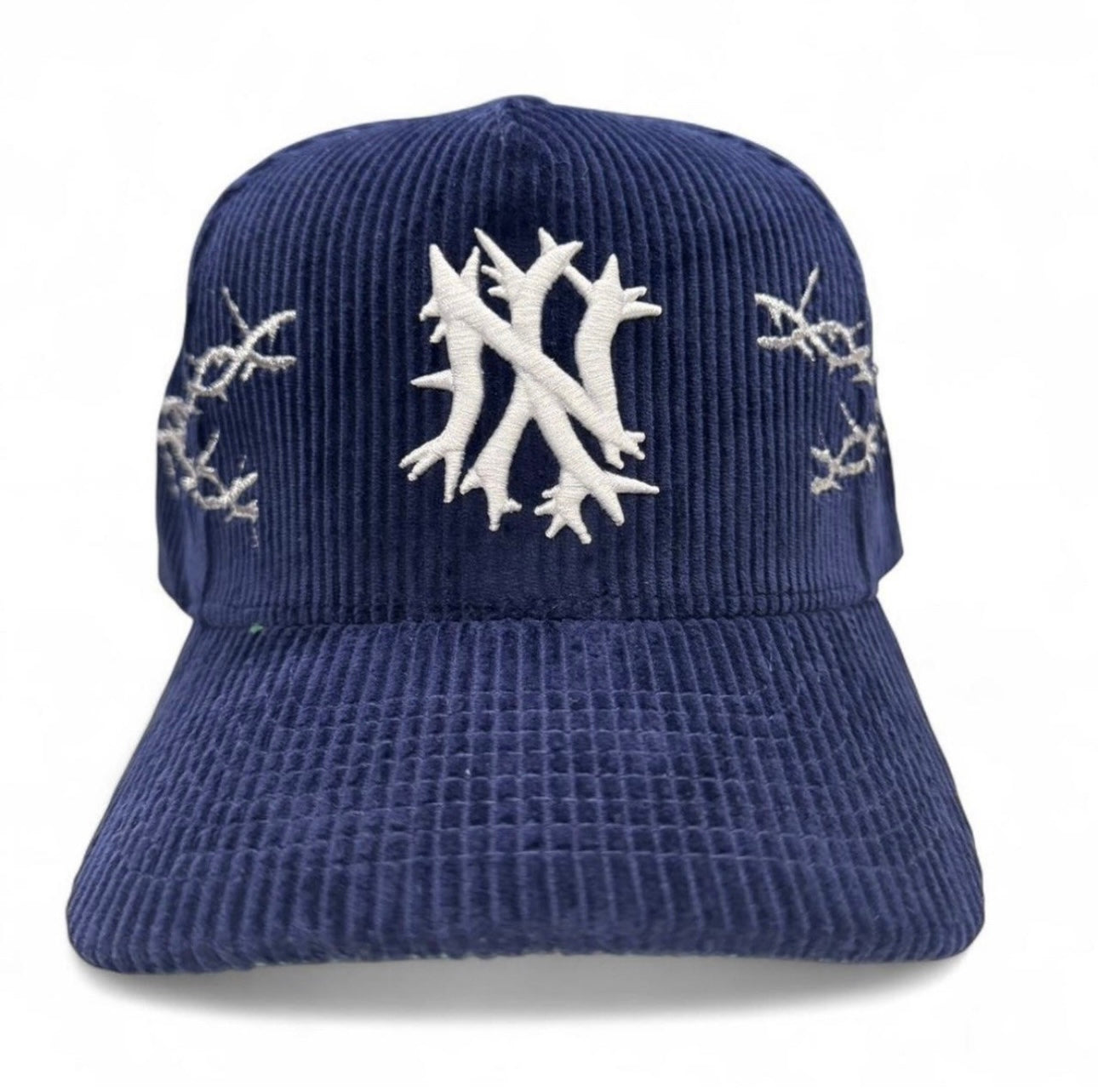 KTHLA Kill The Hype • New York
Yankees Sacred Corduroy Navy Blue