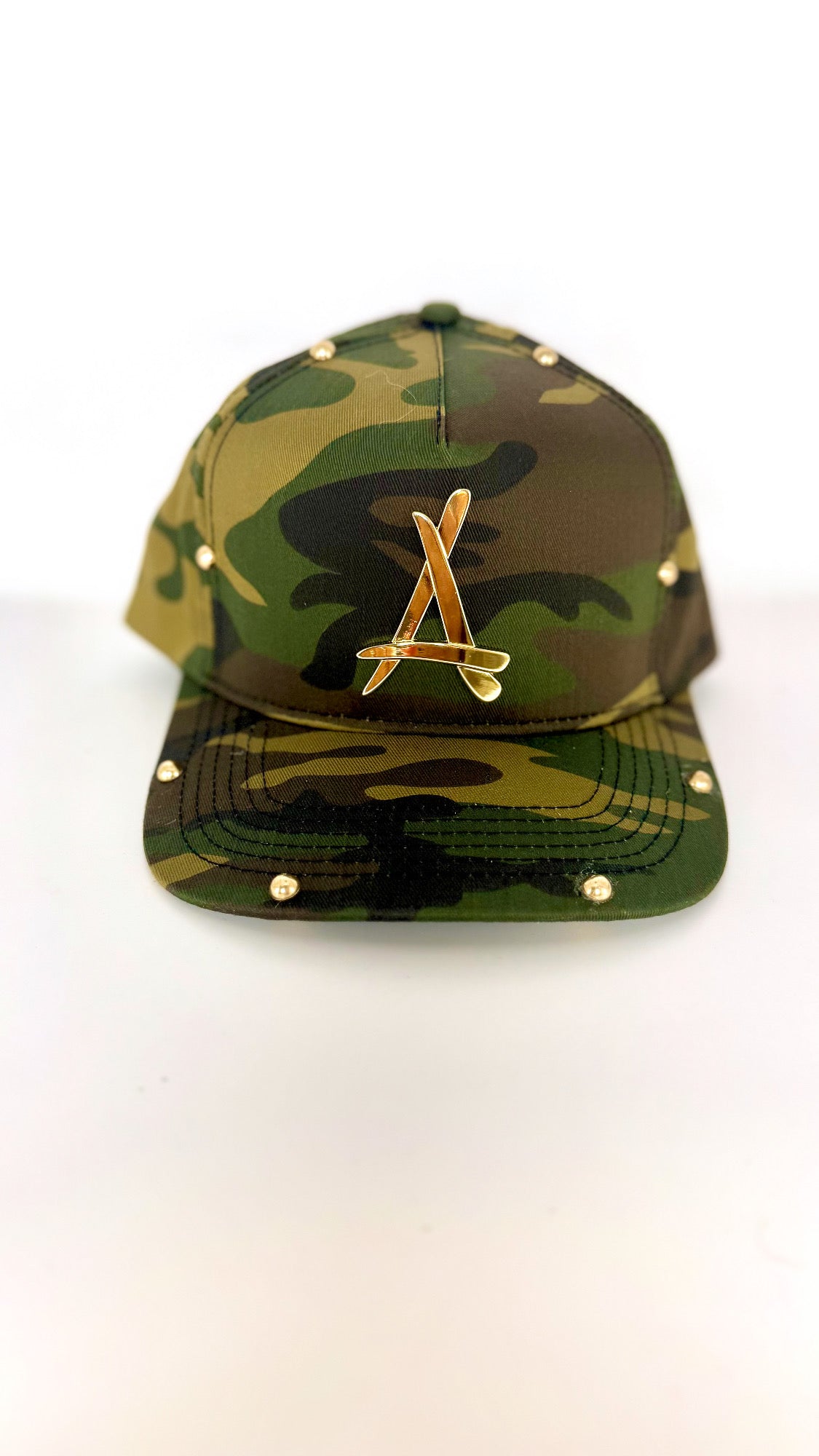 CAMO cap with gold designs