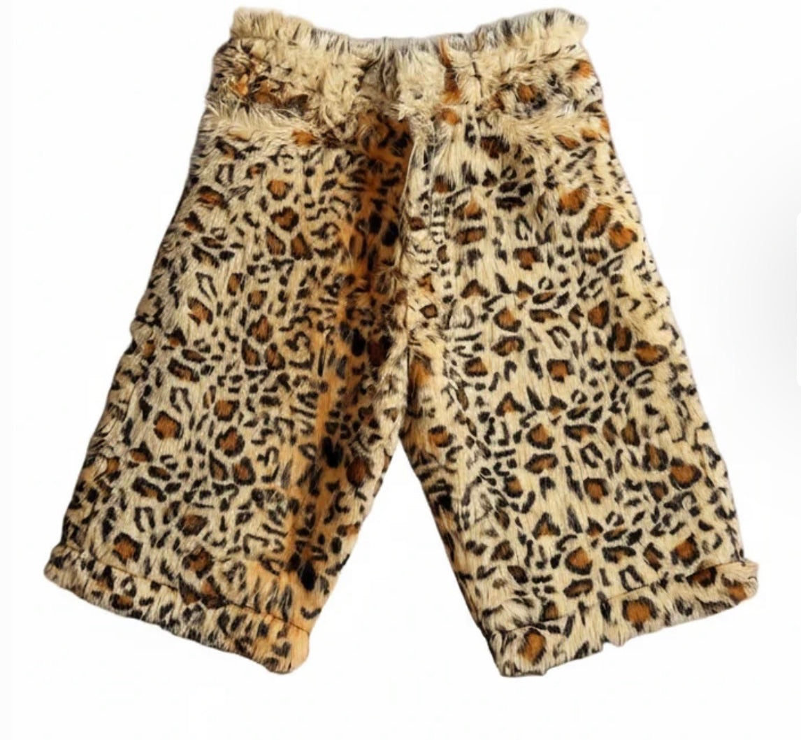 Short con piel de leopardo