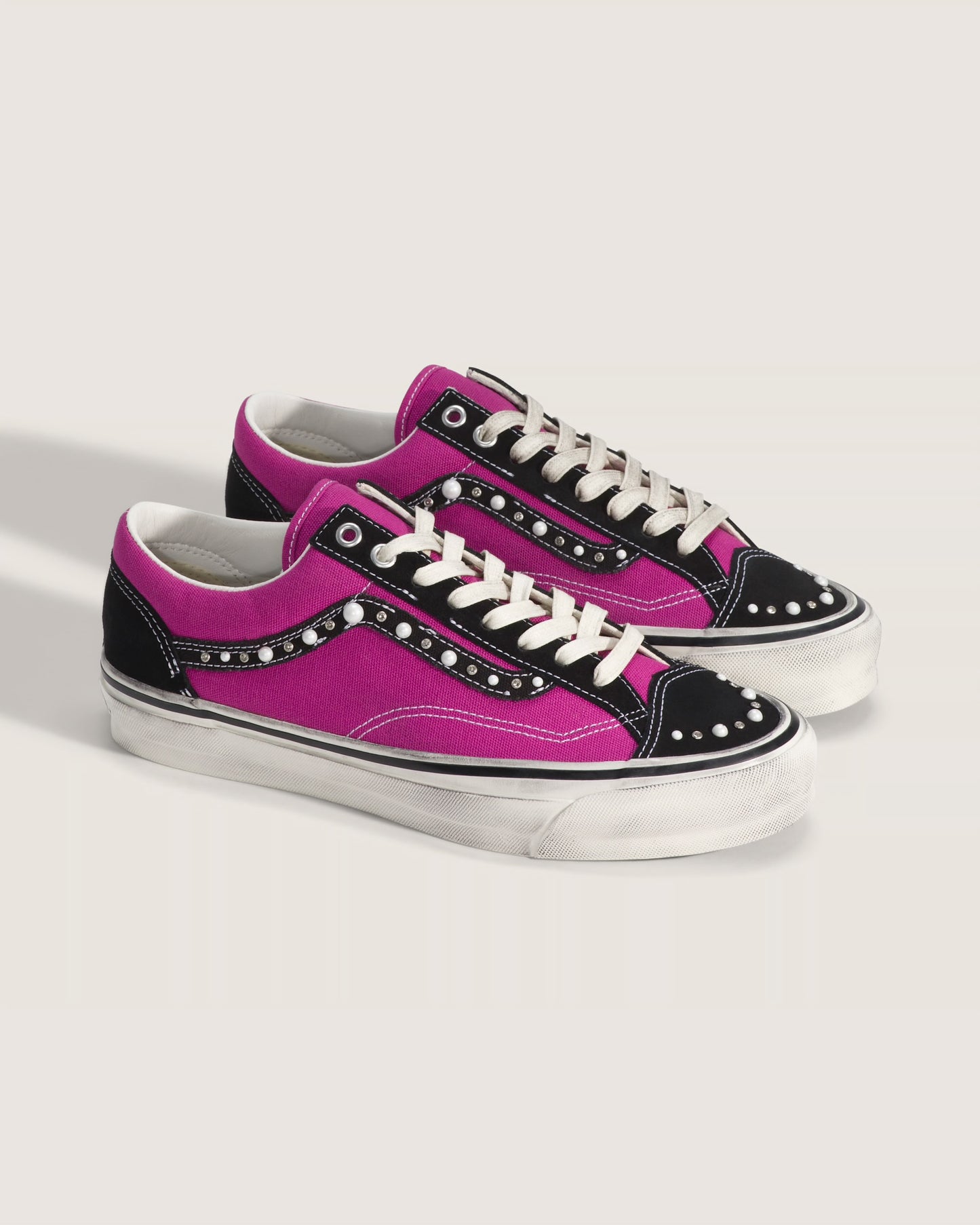 Old Skool 36 Shoe in Fuchsia
Red