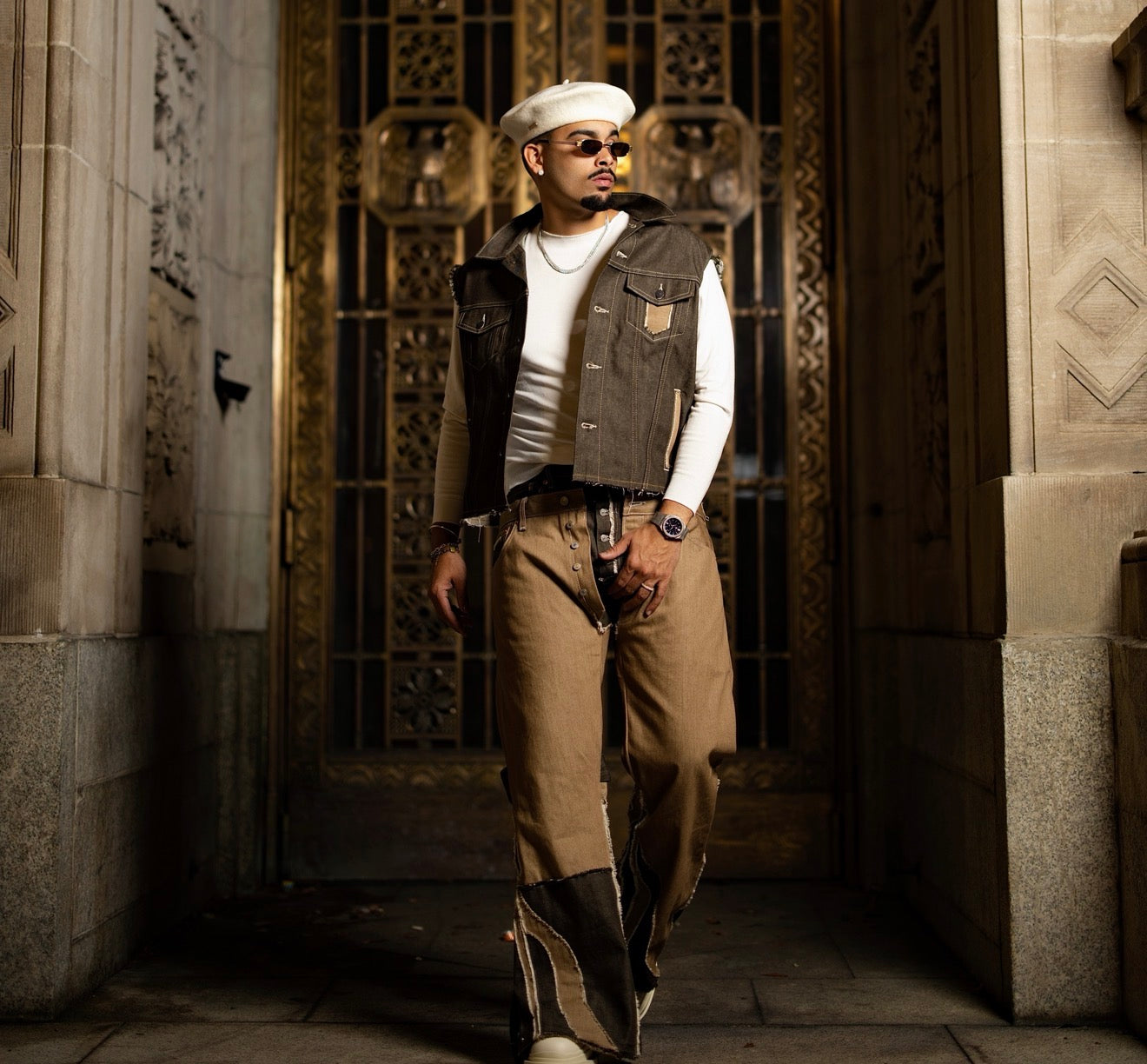 Set de chaqueta , jeans y boina