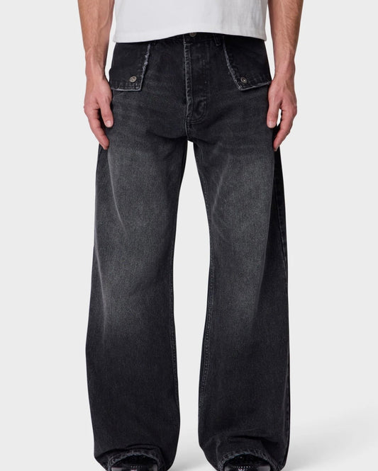 Mule Pocket Kick Flare Denim -
Washed Black