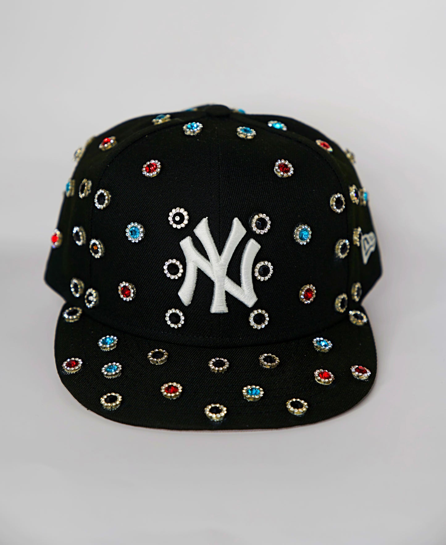 New York Yankees black cap with colored rhinestones