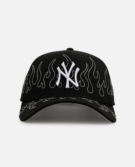 New Era New York 'Outline
Flames'