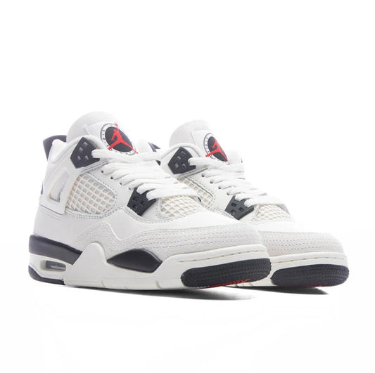 Air Jordan 4 Retro "Flight Club"