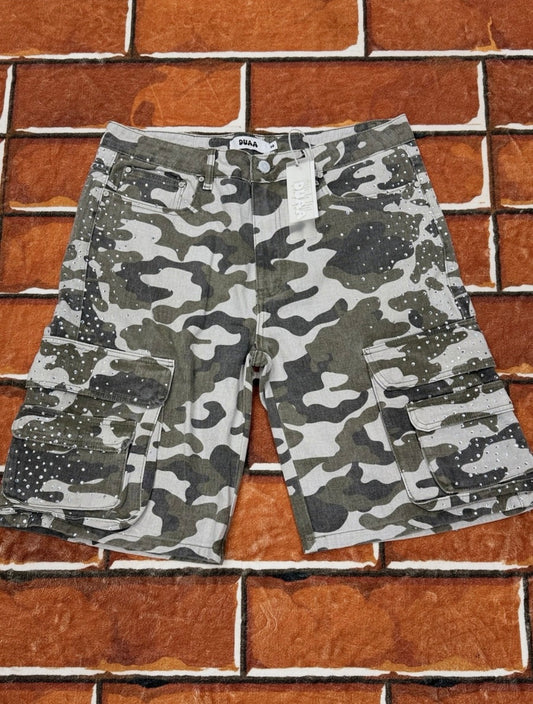 DUAA Camouflage Cargo Shorts Cotton
Rhinestone Accents Pockets Gray
Green White